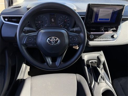 Certified 2025 Toyota Corolla LE image 12
