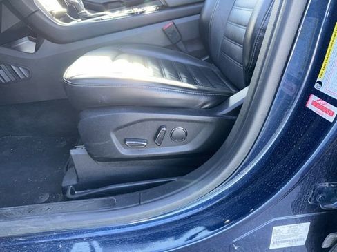 Used 2017 Ford Edge SEL w/ Equipment Group 201A AWD/4WD image 31