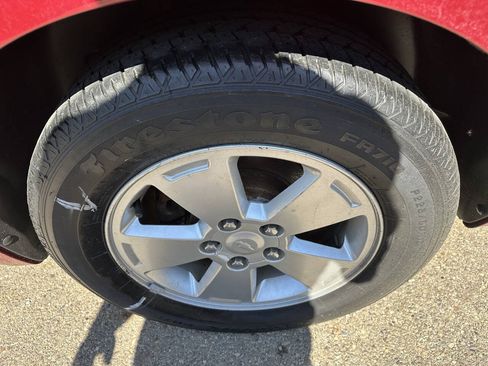 Used 2008 Chevrolet Impala LT w/ Luxury Edition Package FWD image 26
