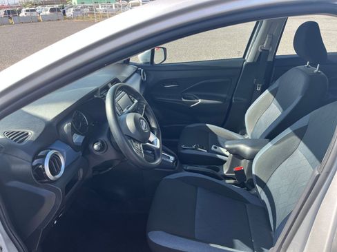 Used 2025 Nissan Versa SV FWD image 22