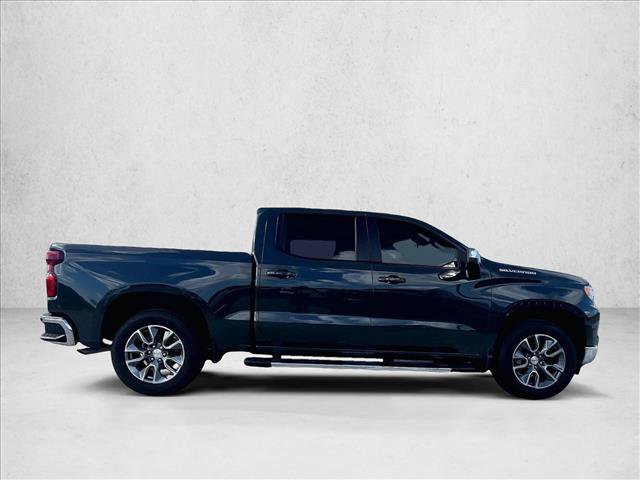 Used 2026 Chevrolet Silverado 1500 LT w/ Safety Package RWD image 5