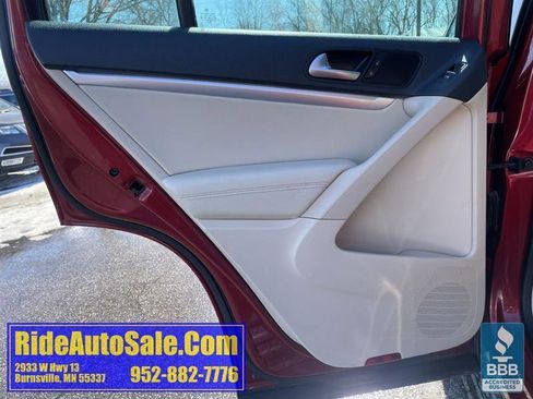 Used 2013 Volkswagen Tiguan S image 11