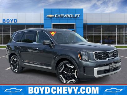 Used 2023 Kia Telluride S w/ S Sunroof Package