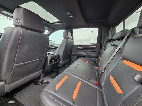 Used 2023 GMC Sierra 1500 AT4 w/ AT4 Premium Package image 28