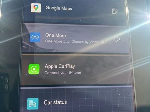 New 2025 Volvo XC40 B5 Core w/ Climate Package image 20