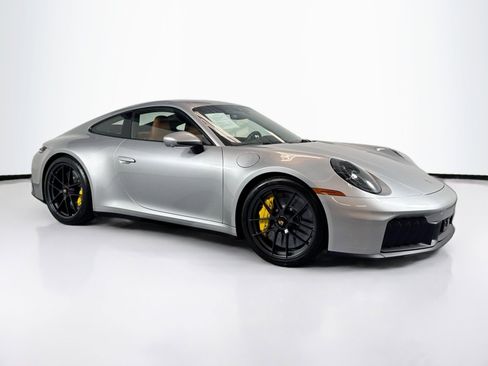Certified 2025 Porsche 911 Carrera GTS image 7