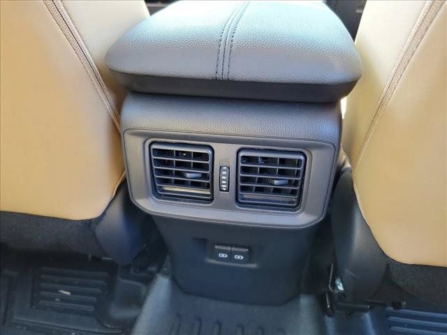 Used 2025 Toyota RAV4 Limited FWD image 17