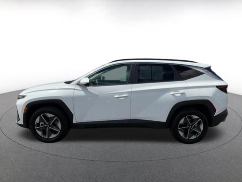 Used 2026 Hyundai Tucson SEL Plus AWD/4WD image 7