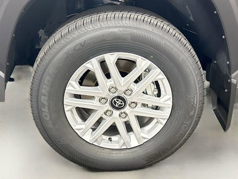 New 2026 Toyota Tundra SR5 AWD/4WD image 9