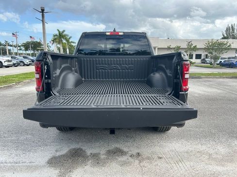 Used 2025 RAM 1500 Big Horn RWD image 33