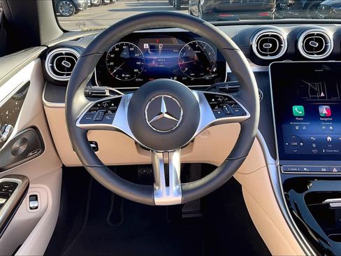 Used 2025 Mercedes-Benz CLE 300 4MATIC Cabriolet image 7