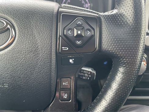 Used 2023 Toyota 4Runner 40th Anniversary SE image 19