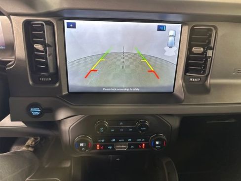 Used 2024 Ford Bronco Big Bend image 21