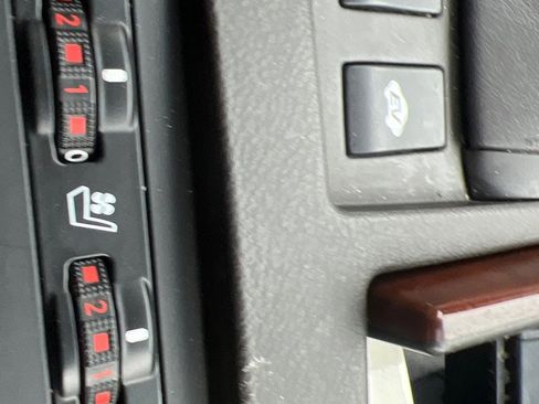 Used 2013 Lexus RX 450h AWD w/ Navigation Pkg image 30