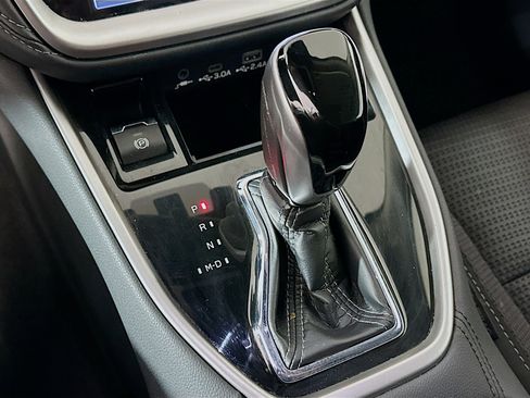 Used 2025 Subaru Outback Premium image 25