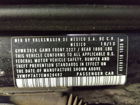 Used 2014 Volkswagen Beetle 2.5 image 33