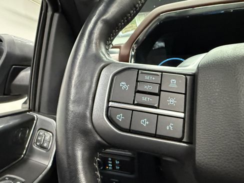 Used 2022 Ford F150 Lariat w/ Equipment Group 502A High image 17