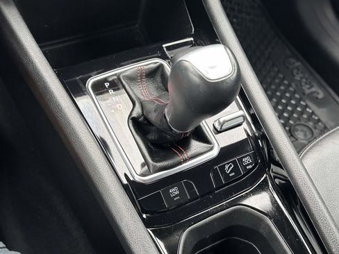 Used 2022 Jeep Compass Trailhawk image 29