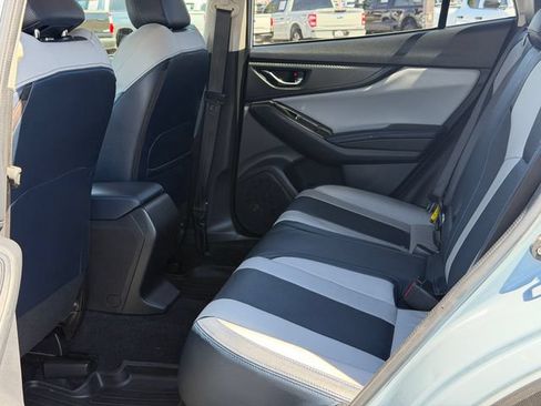 Used 2019 Subaru Crosstrek Hybrid w/ Moonroof Package w/Navigation AWD/4WD image 18