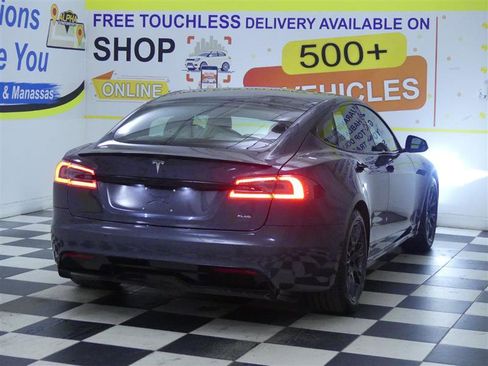 Used 2021 Tesla Model S Plaid image 7