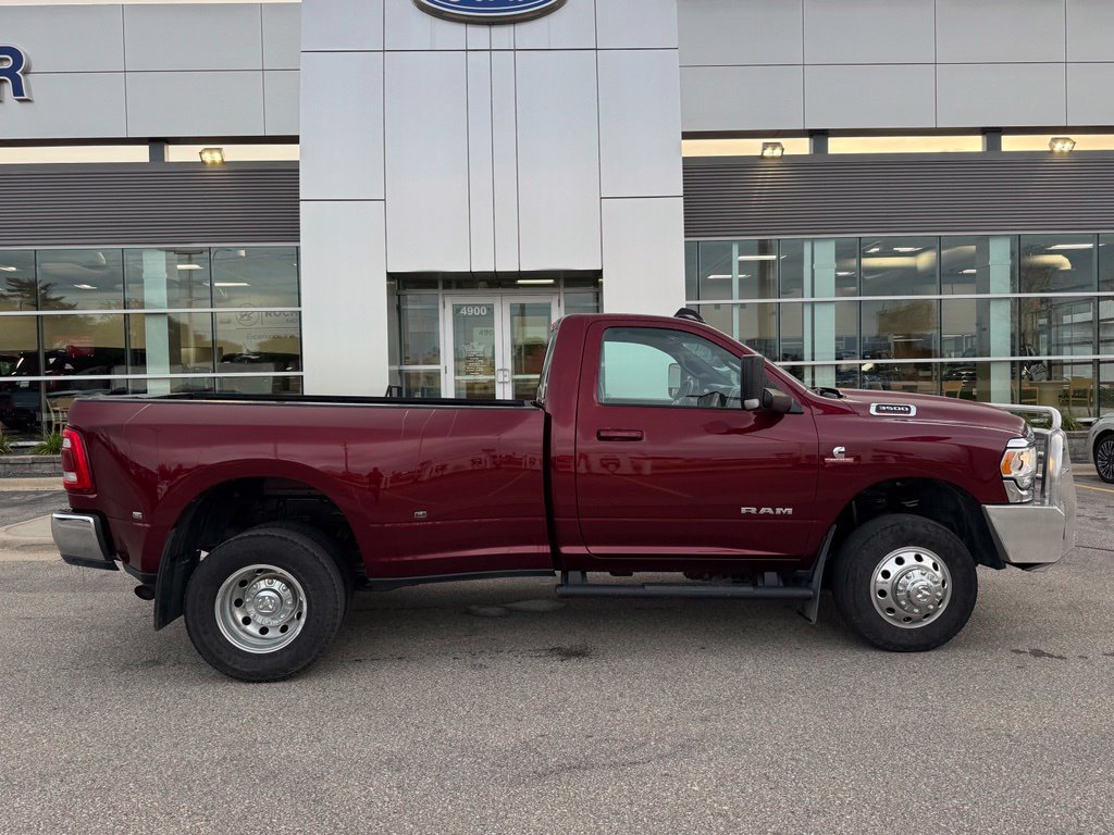 Used 2022 RAM 3500 Big Horn w/ Level B Equipment Group AWD/4WD image 34