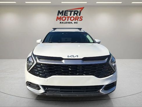 Used 2023 Kia Sportage EX image 8