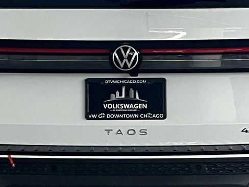 New 2026 Volkswagen Taos SE AWD/4WD image 35