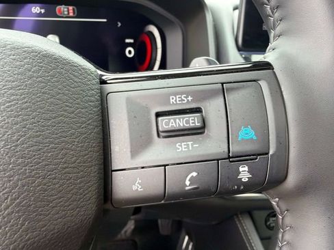 Used 2026 Nissan Rogue Platinum w/ Platinum Premium Package AWD/4WD image 25