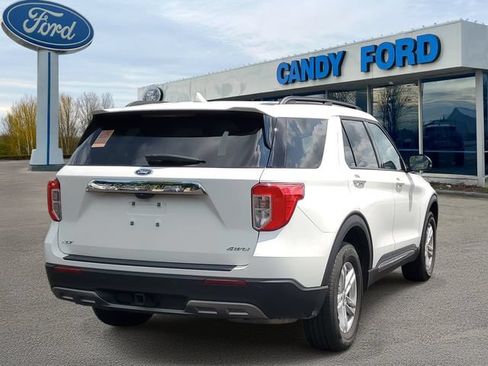 Used 2024 Ford Explorer XLT w/ Equipment Group 202A AWD/4WD image 4