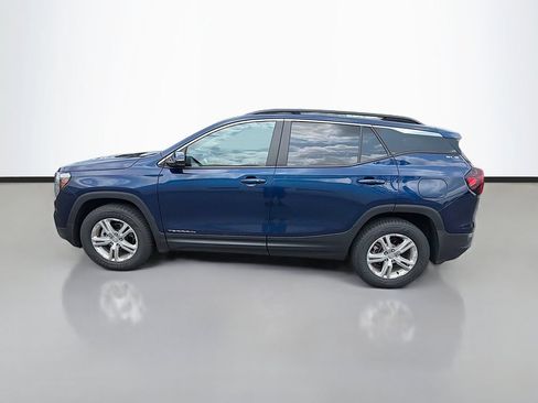 Used 2022 GMC Terrain SLE w/ Driver Convenience Package AWD/4WD image 6