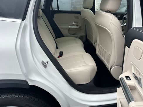 New 2026 Mercedes-Benz GLA 250 image 17