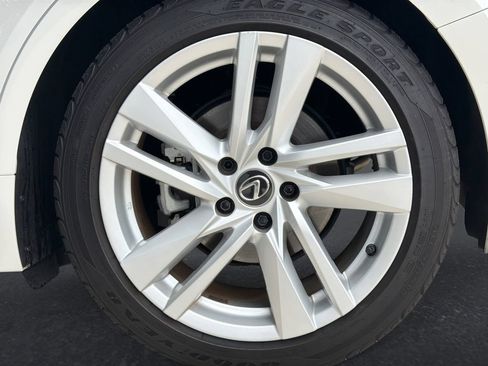 Used 2024 Lexus IS 300 w/ Comfort Package RWD image 31