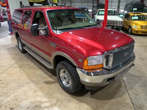 Used 2001 Ford Excursion Limited AWD/4WD image 14