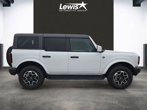 New 2026 Ford Bronco Outer Banks AWD/4WD image 5