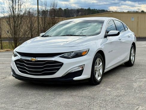 Used 2021 Chevrolet Malibu LS w/ Driver Confidence Package II FWD image 22