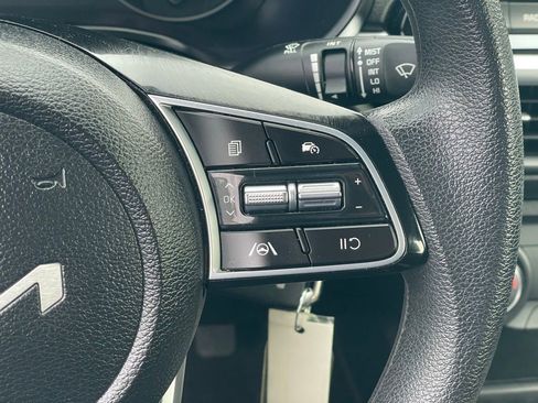 Used 2023 Kia Forte LXS image 15