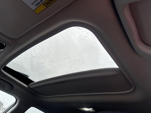 Used 2018 Subaru Outback 2.5i Limited image 22