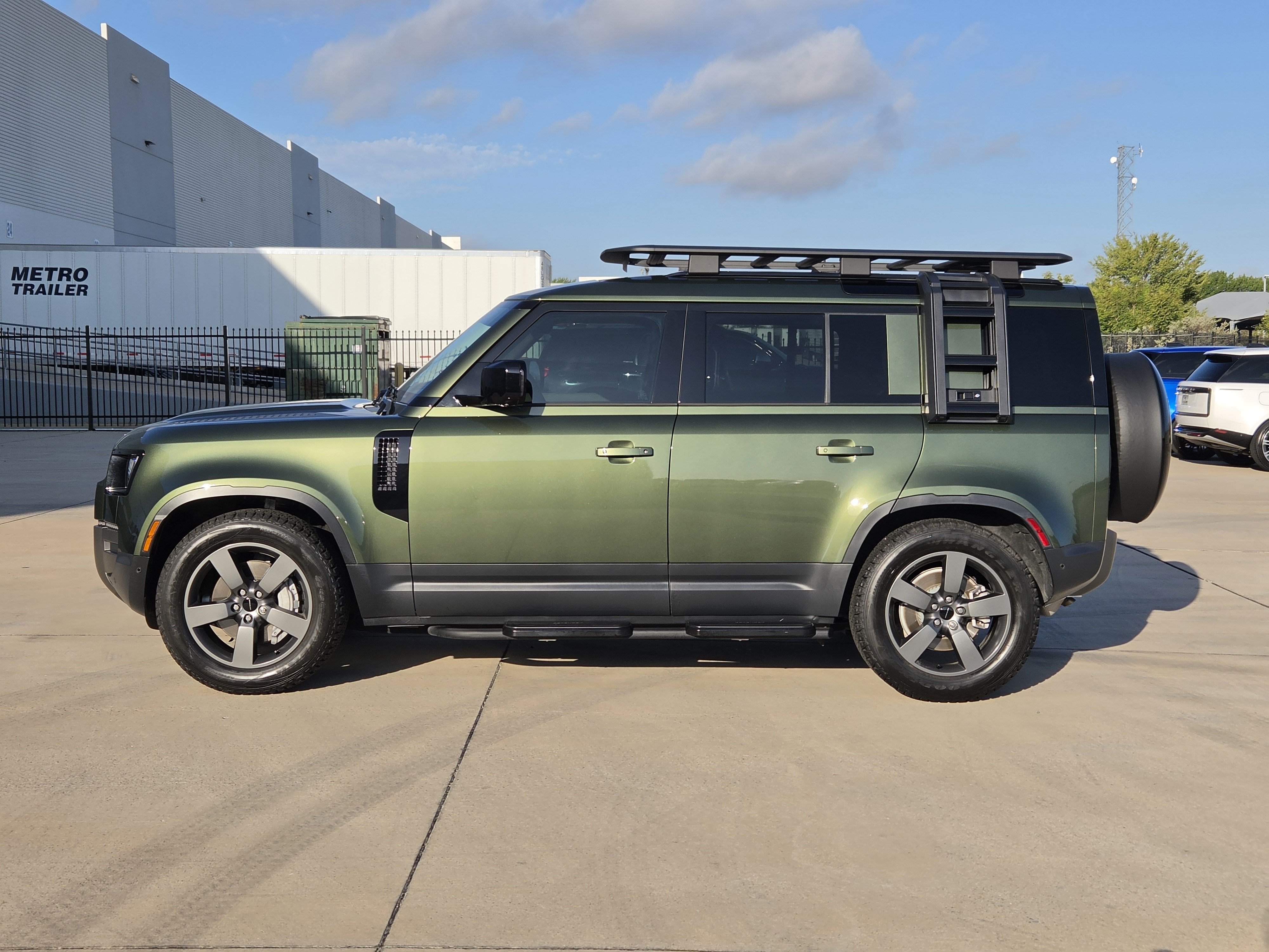 Used 2026 Land Rover Defender 110 S AWD/4WD image 3