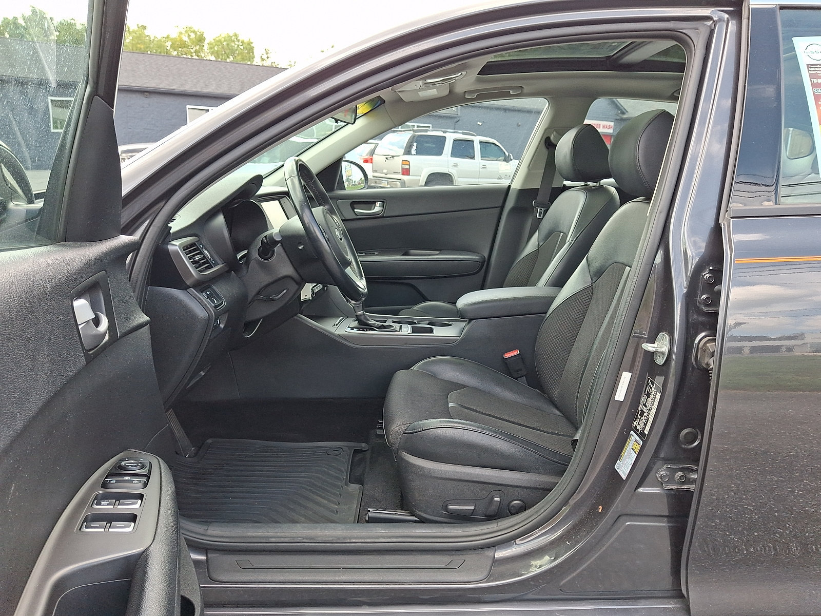 Used 2018 Kia Optima S w/ Panoramic Sunroof Package FWD image 14