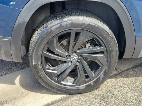 Used 2022 Volkswagen Atlas SE image 37