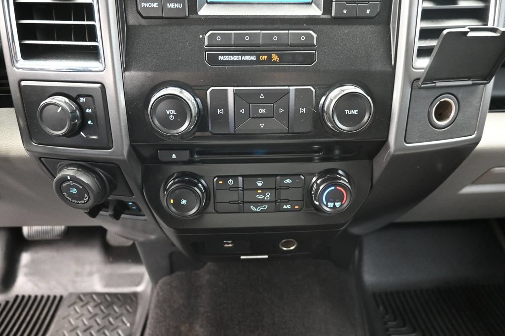 Used 2016 Ford F150 XLT w/ Trailer Tow Package AWD/4WD image 16