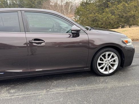 Used 2012 Lexus CT 200h Premium image 23