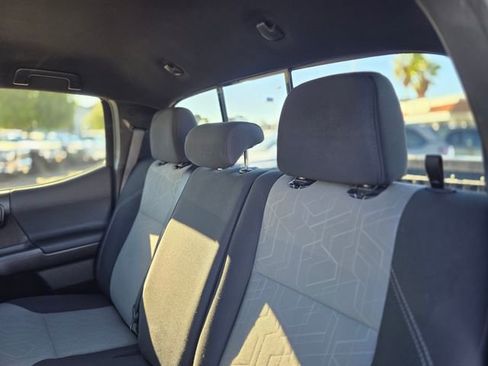 Used 2023 Toyota Tacoma TRD Off-Road image 21