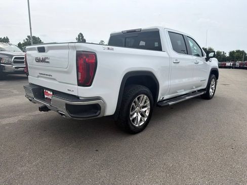 Used 2022 GMC Sierra 1500 SLT w/ SLT Premium Package AWD/4WD image 5
