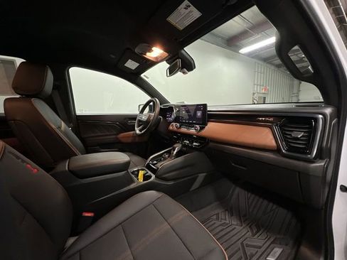 Certified 2024 GMC Canyon AT4 w/ Technology Package image 28