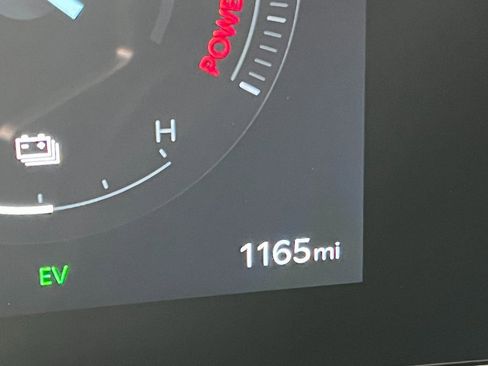 Used 2026 Kia Sportage SX Prestige image 2