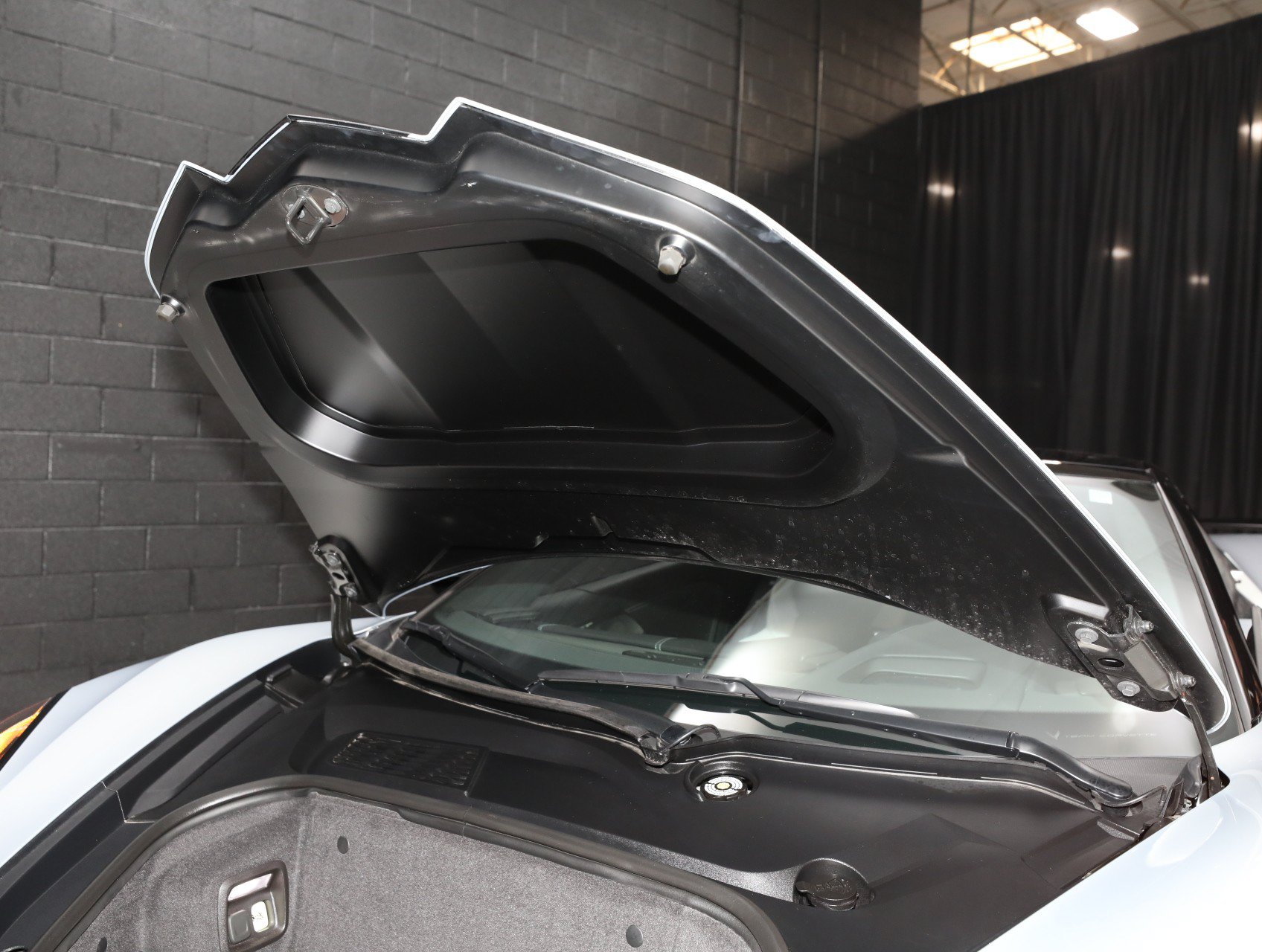 Used 2021 Chevrolet Corvette Stingray Premium Conv w/ Z51 Performance Package RWD image 85