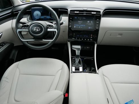 Certified 2023 Hyundai Tucson SEL w/ Convenience Package image 10