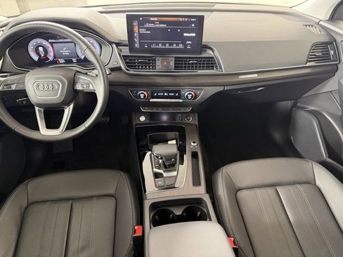 Certified 2025 Audi Q5 2.0T Premium image 15