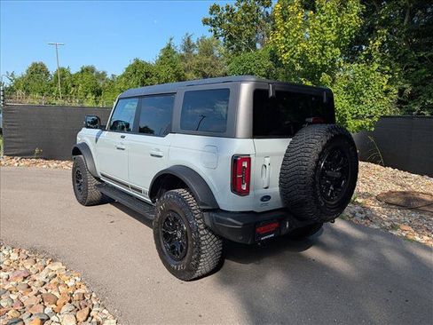 Used 2021 Ford Bronco First Edition AWD/4WD image 3